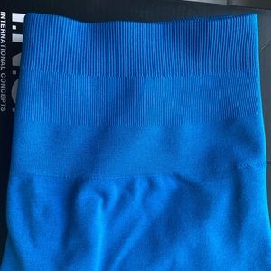 Rapid blue size medium in perfect condition